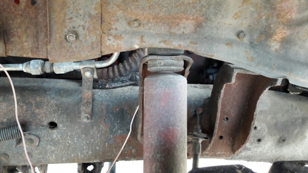 รถบรรทุก10 ล้อหัวยาว ยี่ห้อ NISSAN   ขายเฉพาะแซซซีและหัว