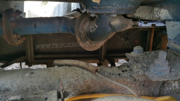 รถบรรทุก10 ล้อหัวยาว ยี่ห้อ NISSAN   ขายเฉพาะแซซซีและหัว