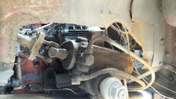 รถบรรทุก10 ล้อหัวยาว ยี่ห้อ NISSAN   ขายเฉพาะแซซซีและหัว