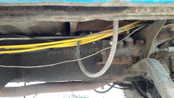 รถบรรทุก10 ล้อหัวยาว ยี่ห้อ NISSAN   ขายเฉพาะแซซซีและหัว