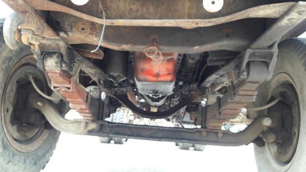 รถบรรทุก10 ล้อหัวยาว ยี่ห้อ NISSAN   ขายเฉพาะแซซซีและหัว