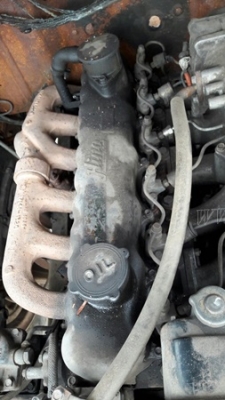 รถบรรทุก10 ล้อหัวยาว ยี่ห้อ NISSAN   ขายเฉพาะแซซซีและหัว