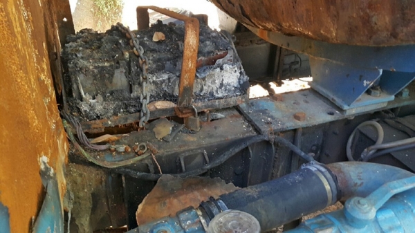 รถบรรทุก10 ล้อหัวยาว ยี่ห้อ NISSAN   ขายเฉพาะแซซซีและหัว