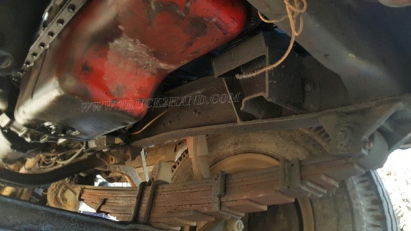 รถบรรทุก10 ล้อหัวยาว ยี่ห้อ NISSAN   ขายเฉพาะแซซซีและหัว