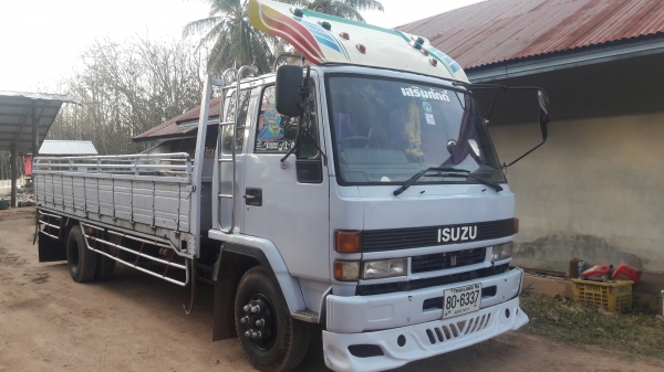 ขาย FRR32 เครื่อง 6HE1 195 เเรง ยาว 6.00 เมตร เครื่องดีครัซซีสวย