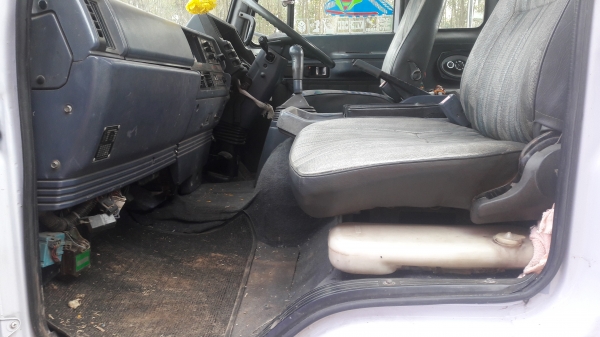 ขาย FRR32 เครื่อง 6HE1 195 เเรง ยาว 6.00 เมตร เครื่องดีครัซซีสวย