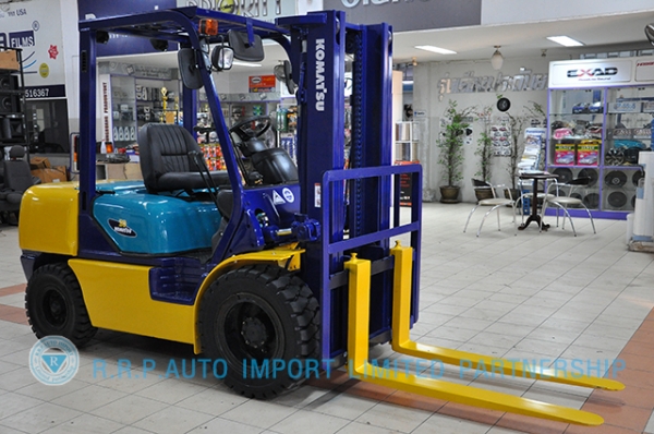 ขายรถโฟล์คลิฟท์มือสอง KOMATSU รุ่น FD30C-567007 ราคา xxx,xxx บาท