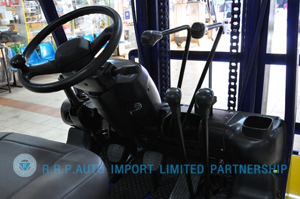 ขายรถโฟล์คลิฟท์มือสอง KOMATSU รุ่น FD30C-567007 ราคา xxx,xxx บาท