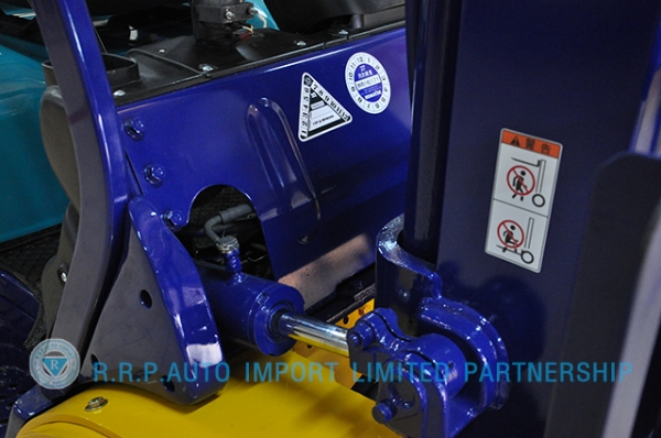 ขายรถโฟล์คลิฟท์มือสอง KOMATSU รุ่น FD30C-567007 ราคา xxx,xxx บาท