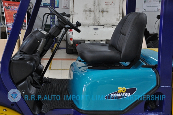 ขายรถโฟล์คลิฟท์มือสอง KOMATSU รุ่น FD30C-567007 ราคา xxx,xxx บาท