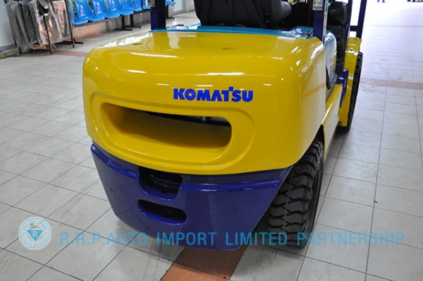 ขายรถโฟล์คลิฟท์มือสอง KOMATSU รุ่น FD30C-567007 ราคา xxx,xxx บาท