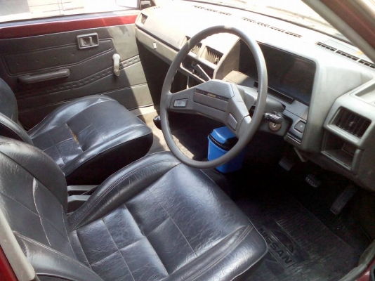 ขาย Nissan Sunny B11 ปี 90 เครื่อง 1300 คาร์บู เกียร์ธรรมดา ไม่เคยติดแก๊ส *ภาษีขาด 1 ปี* แอร์ไม่เย็นคอมแอร์ไม่ค่อยดี ตู้แอร์ดี *แบตเตอรี่เปลี่ยนใหม่* สีภายนอกพอได้ ไม่ผุภายนอก เบาะหน้าซ้ายแตก รถใช้งานได้ปกติ แต่เจ้าของรถอายุมากไม่ได้ขับแล้ว เล่มพร้อมโอน ขาย Nissan Sunny B11 ปี 90 เครื่อง 1300 คาร์บู เกียร์ธรรมดา ไม่เคยติดแก๊ส *ภาษีขาด 1 ปี* แอร์ไม่เย็นคอมแอร์ไม่ค่อยดี ตู้แอร์ดี *แบตเตอรี่เปลี่ยนใหม่* สีภายนอกพอได้ ไม่ผุภายนอก เบาะหน้าซ้ายแตก รถใช้งานได้ปกติ แต่เจ้าของรถอายุมากไม่ได้ขับแล้ว เล่มพร้อมโอน