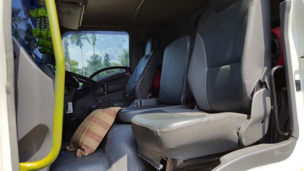 รถอีซูซุ 10 ล้อดั้ม FXZ 360 แรงม้า. ปี 52. , ( ขายแม่ , ลูก. ) , ( รถวิ่ง 33x,xxx กม. )      สนใจติดต่อ  081 - 6079515