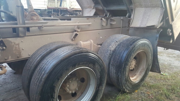 รถอีซูซุ 10 ล้อดั้ม FXZ 360 แรงม้า. ปี 52. , ( ขายแม่ , ลูก. ) , ( รถวิ่ง 33x,xxx กม. )      สนใจติดต่อ  081 - 6079515