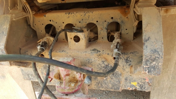 รถอีซูซุ 10 ล้อดั้ม FXZ 360 แรงม้า. ปี 52. , ( ขายแม่ , ลูก. ) , ( รถวิ่ง 33x,xxx กม. )      สนใจติดต่อ  081 - 6079515