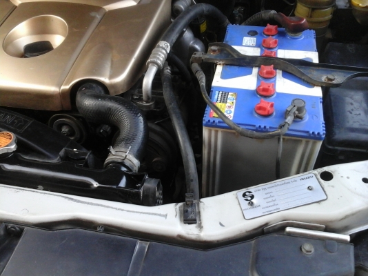 Isuzu d-max hilander มือเดียว ป้ายแดง