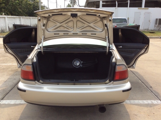 ขายรถ Honda accord 2.2 LXi ไฟท้าย 2ก้อน ปี96 เครื่องใหม่บล๊อกเดิม 2.2 เกียร์ธรรมดา (ไม่ต้องกลัวเกียร์พัง) ติดแก๊ส LPG ใช้ได้ 2ระบบ กระจกไฟฟ้าทั้งคัน ภายในสวยๆเบาะหนังสวยๆสะอาดแอร์เย็นหนาว ไมล์ใช้ได้หมด ตัวถังเดิมๆสีบางเดิมทั้งคันห้องเครื่องเดิมๆแม็ก15&amp