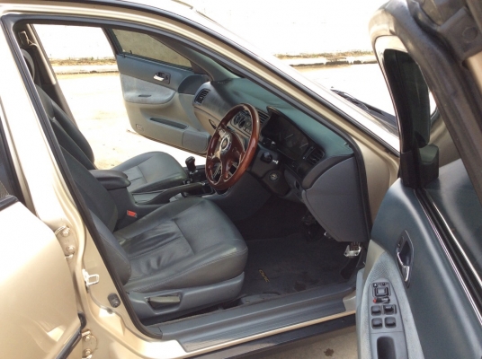 ขายรถ Honda accord 2.2 LXi ไฟท้าย 2ก้อน ปี96 เครื่องใหม่บล๊อกเดิม 2.2 เกียร์ธรรมดา (ไม่ต้องกลัวเกียร์พัง) ติดแก๊ส LPG ใช้ได้ 2ระบบ กระจกไฟฟ้าทั้งคัน ภายในสวยๆเบาะหนังสวยๆสะอาดแอร์เย็นหนาว ไมล์ใช้ได้หมด ตัวถังเดิมๆสีบางเดิมทั้งคันห้องเครื่องเดิมๆแม็ก15&amp