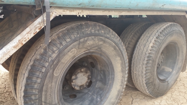 ขายรถ มิตซูบิชิ (ไอ้หลง) โบว์ วางเครื่อง 6D16 รถแท้งค์น้ำบรรทุกส่ากระทิงแดง ขายพร้อมแม่ลูก แม่2เพลา ลูก2คาน ราคา 750000 บาท ติดต่อ 0926527322