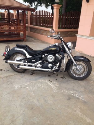 ขายมอเตอร์ไซค์ yamaha dragstar 400 cc.