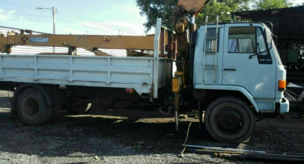 หกล้อ อีซูซุ FRR12L175เครน 3ตัน ช่วงยาว 5.50ม สภาพดีพร้อมใช้งาน ทะเบียนพร้อมโอน ราคา 465,000บ