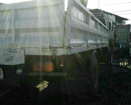 หกล้อ อีซูซุ FRR12L175เครน 3ตัน ช่วงยาว 5.50ม สภาพดีพร้อมใช้งาน ทะเบียนพร้อมโอน ราคา 465,000บ