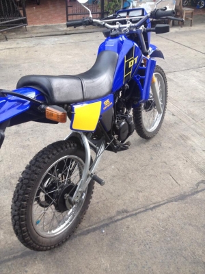 ขาย DT 125 ถังอูฐ ทะเบียนพร้อมโอน สภาพใหม่กริ้บ ขาย DT 125 ถังอูฐ ทะเบียนพร้อมโอน สภาพใหม่กริ้บ