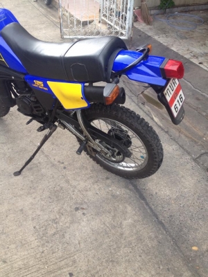 ขาย DT 125 ถังอูฐ ทะเบียนพร้อมโอน สภาพใหม่กริ้บ ขาย DT 125 ถังอูฐ ทะเบียนพร้อมโอน สภาพใหม่กริ้บ