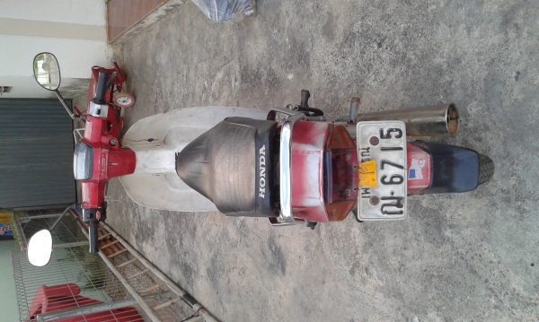 ขายดรีมคุรุ ราคา 8,000 บาท เครื่องติด ขี่ได้ ขายดรีมคุรุ ราคา 8,000 บาท เครื่องติด ขี่ได้