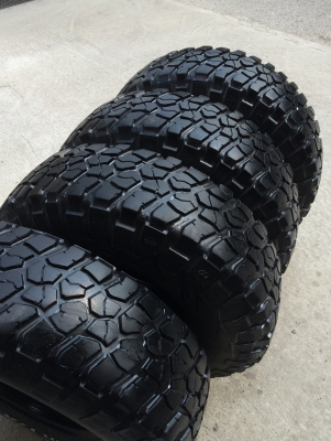 ขายยาง BF mud terrain 33x10.5x15 ปลายปี 09 ดอกยางหนาๆไม่บั่ง เสมอกันทุกเส้น ส่งได้ทั่วประเทศ 080-568-5540 ป้อม ขายยาง BF mud terrain 33x10.5x15 ปลายปี 09 ดอกยางหนาๆไม่บั่ง เสมอกันทุกเส้น ส่งได้ทั่วประเทศ 080-568-5540 ป้อม