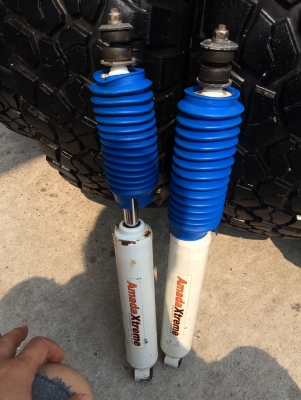 ขายโช๊ค amada xreme  ยุบสุด 16 นิ้ว ยืดสุด 22 นิ้ว  080-568-5540 ป้อมครับ