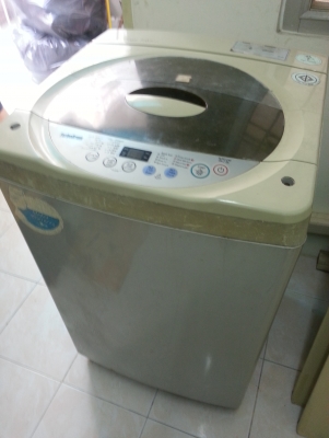 อดีตเครื่องซักผ้าหยอดเหรียญยี่ห้อ LG ขนาด 7.0 Kg.