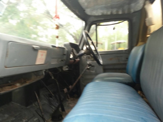 ขายรถบรรทุก 6 ล้อน้ำ ISUZU 145 แรงม้า บรรจุ 10000 ลิตร ราคา 350000