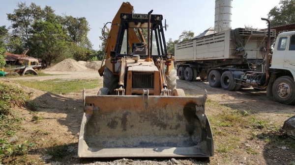 ขาย รถตักหน้าขุดหลัง JCB CX3 เพลาเดียว รถใช้งานอยู่เป็นประจำ เครื่องดี ปั้มดี เอกสารใบซื้อขาย