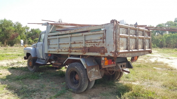 ขาย 6 ล้อ หัวยาวดั้ม คัสซีสวยตลอดเส้น เครื่อง EH700 168 แรงม้า เกียร์ HO คลัช 14 นิ้ว เฟืองท้าย FUSO 10 ตัน พวงมาลัยพาวเวอร์ ทะเบียนพร้อมโอนครับ