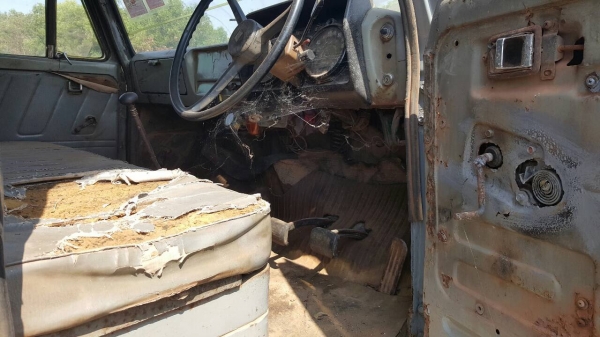 ขาย 6 ล้อ หัวยาวดั้ม คัสซีสวยตลอดเส้น เครื่อง EH700 168 แรงม้า เกียร์ HO คลัช 14 นิ้ว เฟืองท้าย FUSO 10 ตัน พวงมาลัยพาวเวอร์ ทะเบียนพร้อมโอนครับ