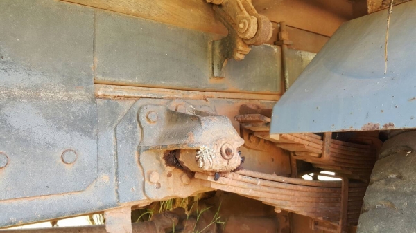 ขาย 6 ล้อ หัวยาวดั้ม คัสซีสวยตลอดเส้น เครื่อง EH700 168 แรงม้า เกียร์ HO คลัช 14 นิ้ว เฟืองท้าย FUSO 10 ตัน พวงมาลัยพาวเวอร์ ทะเบียนพร้อมโอนครับ