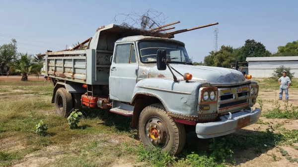 ขาย 6 ล้อ หัวยาวดั้ม คัสซีสวยตลอดเส้น เครื่อง EH700 168 แรงม้า เกียร์ HO คลัช 14 นิ้ว เฟืองท้าย FUSO 10 ตัน พวงมาลัยพาวเวอร์ ทะเบียนพร้อมโอนครับ ขาย 6 ล้อ หัวยาวดั้ม คัสซีสวยตลอดเส้น เครื่อง EH700 168 แรงม้า เกียร์ HO คลัช 14 นิ้ว เฟืองท้าย FUSO 10 ตัน พวงมาลัยพาวเวอร์ ทะเบียนพร้อมโอนครับ