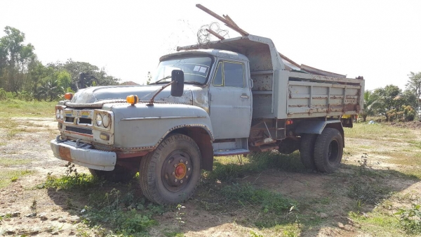 ขาย 6 ล้อ หัวยาวดั้ม คัสซีสวยตลอดเส้น เครื่อง EH700 168 แรงม้า เกียร์ HO คลัช 14 นิ้ว เฟืองท้าย FUSO 10 ตัน พวงมาลัยพาวเวอร์ ทะเบียนพร้อมโอนครับ