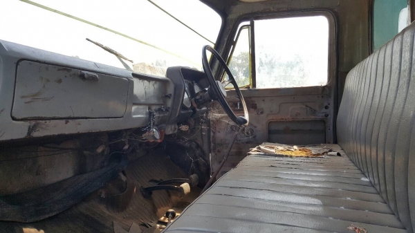 ขาย 6 ล้อ หัวยาวดั้ม คัสซีสวยตลอดเส้น เครื่อง EH700 168 แรงม้า เกียร์ HO คลัช 14 นิ้ว เฟืองท้าย FUSO 10 ตัน พวงมาลัยพาวเวอร์ ทะเบียนพร้อมโอนครับ ขาย 6 ล้อ หัวยาวดั้ม คัสซีสวยตลอดเส้น เครื่อง EH700 168 แรงม้า เกียร์ HO คลัช 14 นิ้ว เฟืองท้าย FUSO 10 ตัน พวงมาลัยพาวเวอร์ ทะเบียนพร้อมโอนครับ