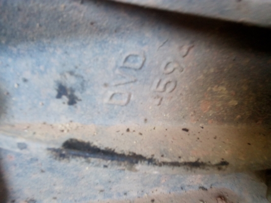 เฟื่องท้าย6 ล้อดั้มอีซูสุ130 แรงม้า   สอบถามได้ พงศกร 088 3970475