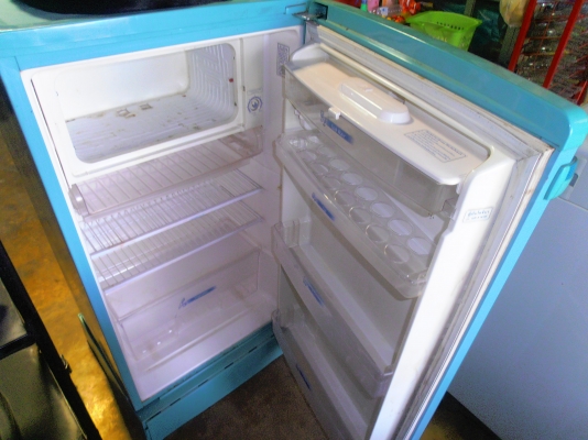 ตู้เย็น TOSHIBA 5 คิว สภาพดี เย็นทันใจใช้งานได้ปกติทุกอย่าง ตู้เย็น TOSHIBA 5 คิว สภาพดี เย็นทันใจใช้งานได้ปกติทุกอย่าง