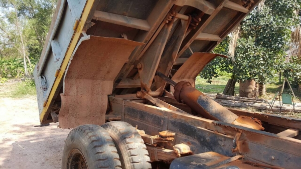 ขาย 6 ล้อ หัวยาวดั้ม คัสซีสวยตลอดเส้น เครื่อง EH700 168 แรงม้า เกียร์ร็อคกี้ เฟืองท้ายใหญ่จัมโบ้ คานหน้าใหญ่ พวงมาลัยพาวเวอร์ ยางใหม่ทั้ง 6 เส้น ทะเบียนพร้อมโอน ขาย 6 ล้อ หัวยาวดั้ม คัสซีสวยตลอดเส้น เครื่อง EH700 168 แรงม้า เกียร์ร็อคกี้ เฟืองท้ายใหญ่จัมโบ้ คานหน้าใหญ่ พวงมาลัยพาวเวอร์ ยางใหม่ทั้ง 6 เส้น ทะเบียนพร้อมโอน