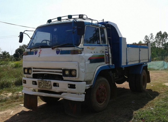 ขาย 6 ล้อดั้ม ISUZU JCM เครื่อง 6BB1 145 แรงม้า คัสซีสวยตลอดเส้น เฟืองท้ายใหญ่ พวงมาลัยพาวเวอร์ แอร์เย็น เล่มทะเบียนพร้อม