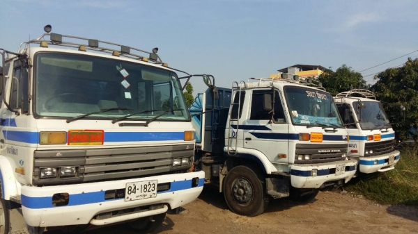 จองแล้ว (รับมัดจำเรียบทั้ง3พ่วง) ลูกค้าสุดยอดมากๆ สิบล้อ นิสัน UD CWM 430W 230ปี40 แม่ลูก 3คาน ดั้มมีเนียม สภาพนางฟ้าสวยจัดเดิมบางทั้งคัน เล่มทะเบียนพร้อมโน มี4พ่วง