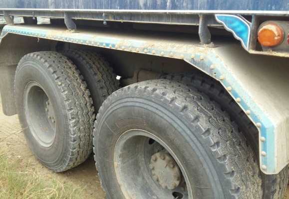 จองแล้ว (รับมัดจำเรียบทั้ง3พ่วง) ลูกค้าสุดยอดมากๆ สิบล้อ นิสัน UD CWM 430W 230ปี40 แม่ลูก 3คาน ดั้มมีเนียม สภาพนางฟ้าสวยจัดเดิมบางทั้งคัน เล่มทะเบียนพร้อมโน มี4พ่วง