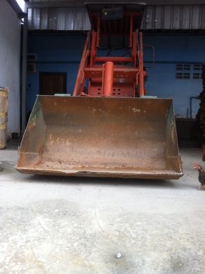 รถตัก 1 คิว เดิมๆ รถตัก 1 คิว เดิมๆ