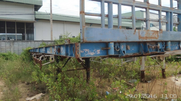 (มี5หางขายเหมา)หางพื้นเรียบยาว12ม.2คาน..เล่มพร้อม4หาง สภาพดีใช้ได้ สีไม่สวย แค่จอดไว้..ขายเหมา 600000.