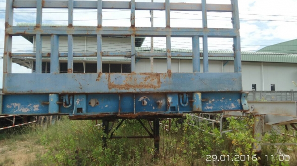 (มี5หางขายเหมา)หางพื้นเรียบยาว12ม.2คาน..เล่มพร้อม4หาง สภาพดีใช้ได้ สีไม่สวย แค่จอดไว้..ขายเหมา 600000.