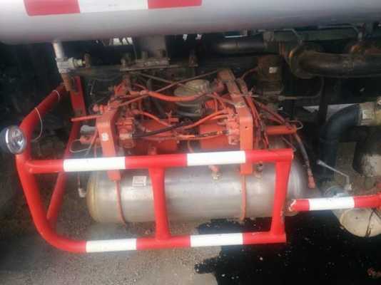 ขาย รถบรรทุกน้ำ 16000 ลิตร ขาย รถบรรทุกน้ำ 16000 ลิตร